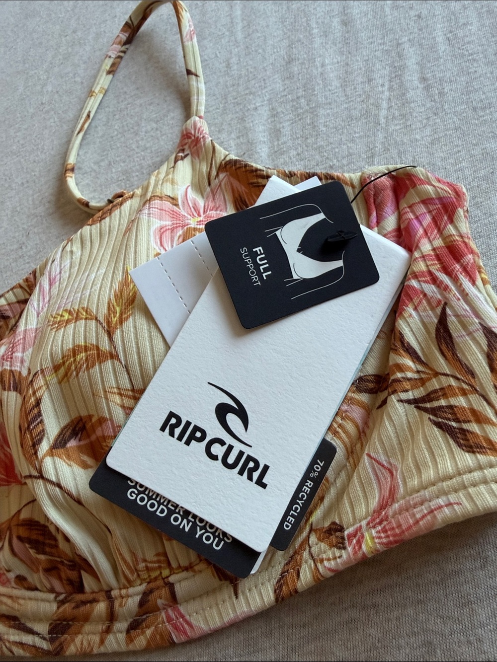 NWT Ripcurl Bikini Top - Picture 2 of 4